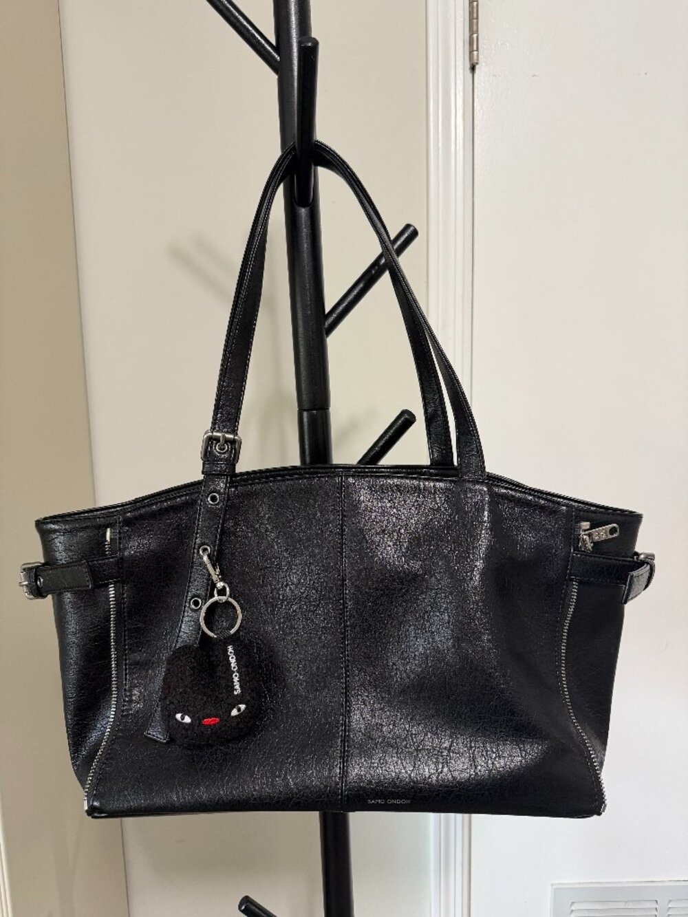 Samo Ondoh  Zipper Shopper Bag Medium